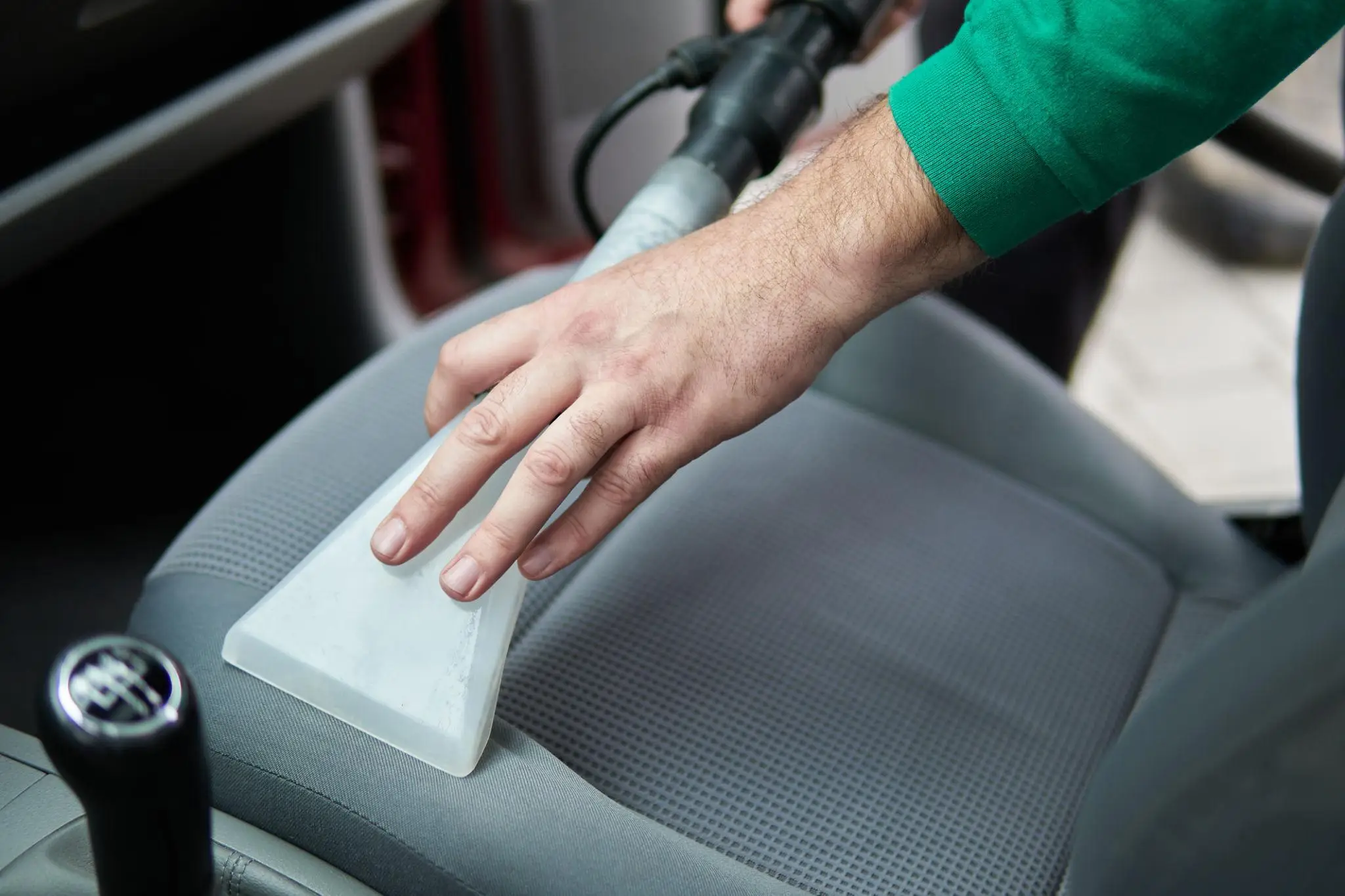 deep clean car interior seat shampoo extraction service London